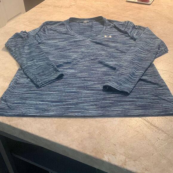 Under Armour V Neck Long Sleeve Tee - Picture 1 of 3